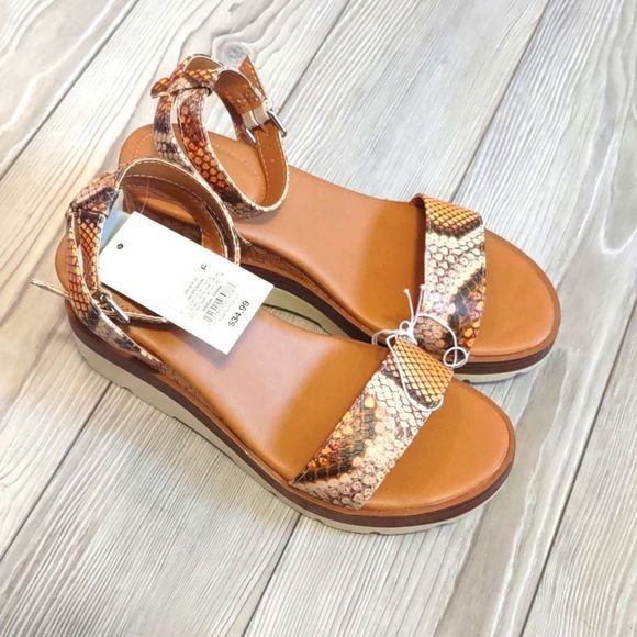 A New Day Abigail Brown Wedge Sandals Size 7.5 - Picture 7 of 8